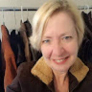 Meet your Posher, Suzanne